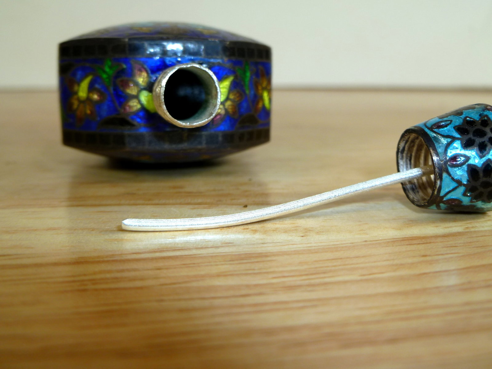 Antique Silver Snuff Bottle - 7