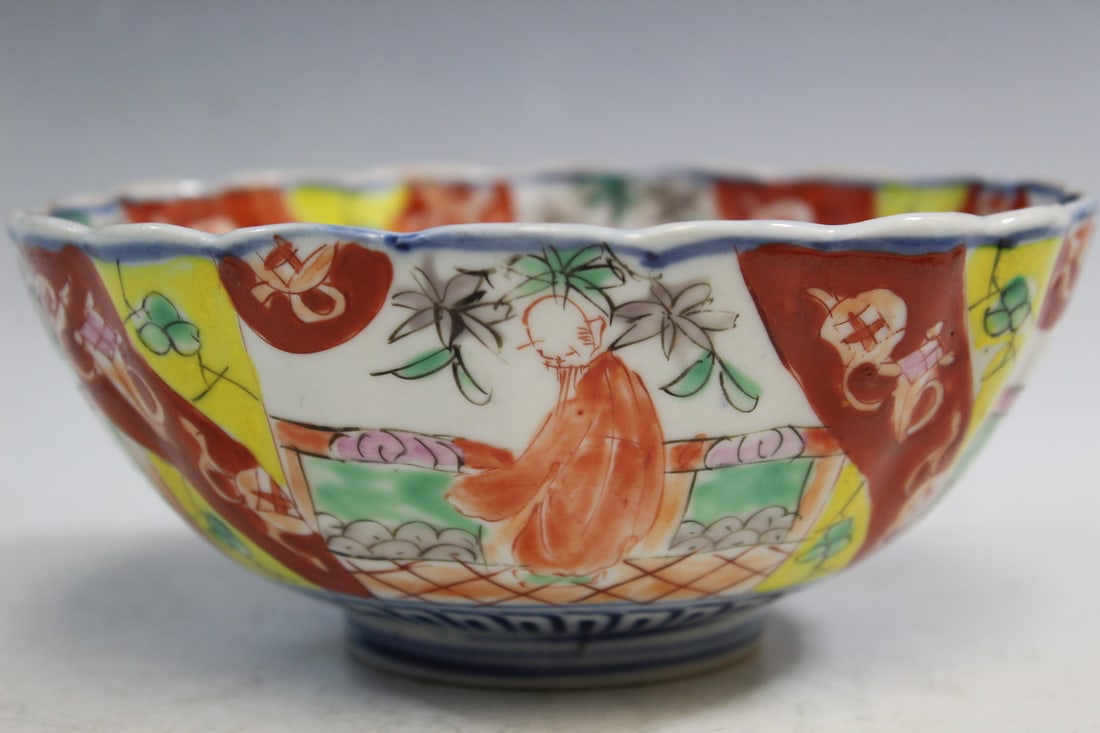 Antique Japanese Bowl: Antique Japanese Bowl. Diam 6 1/4".