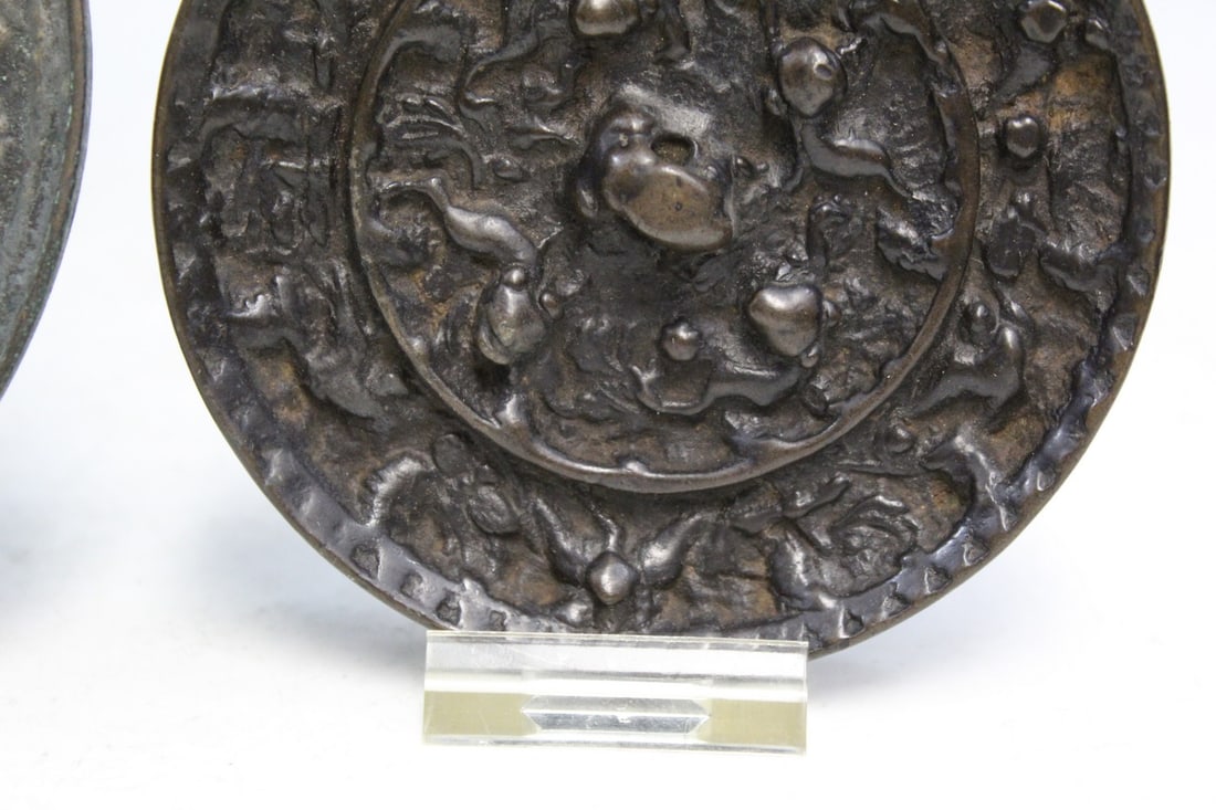 Two Asian bronze mirrors - 5