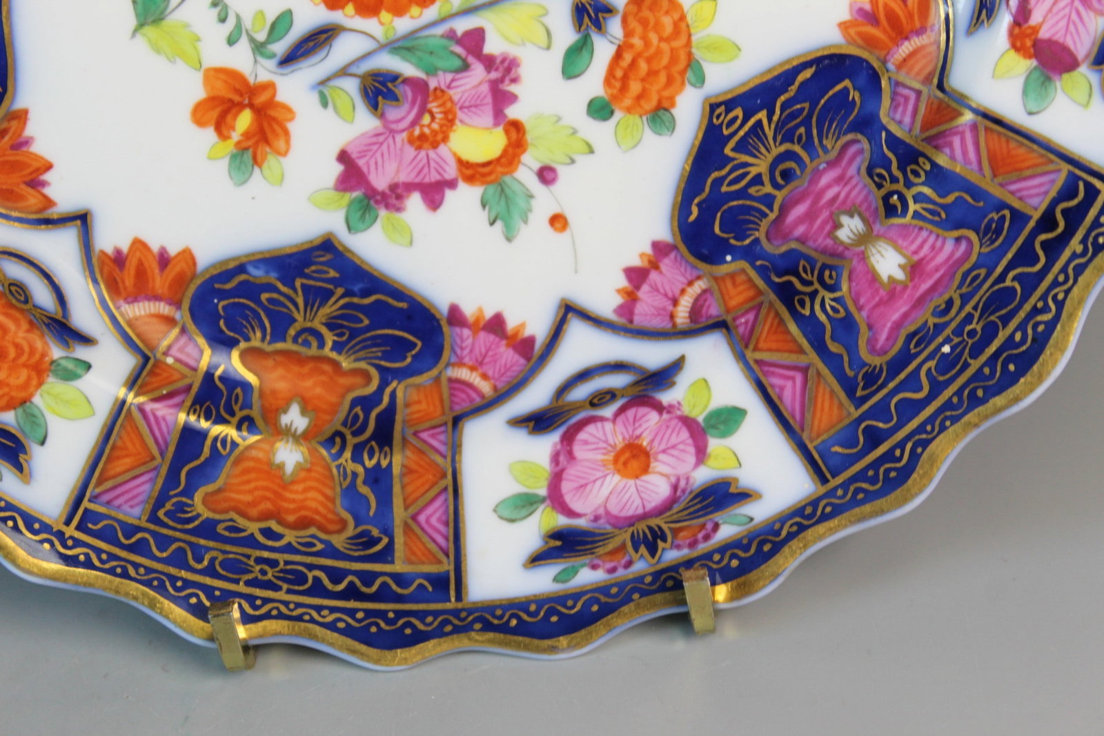 Two Export Porcelain Dishes - 6