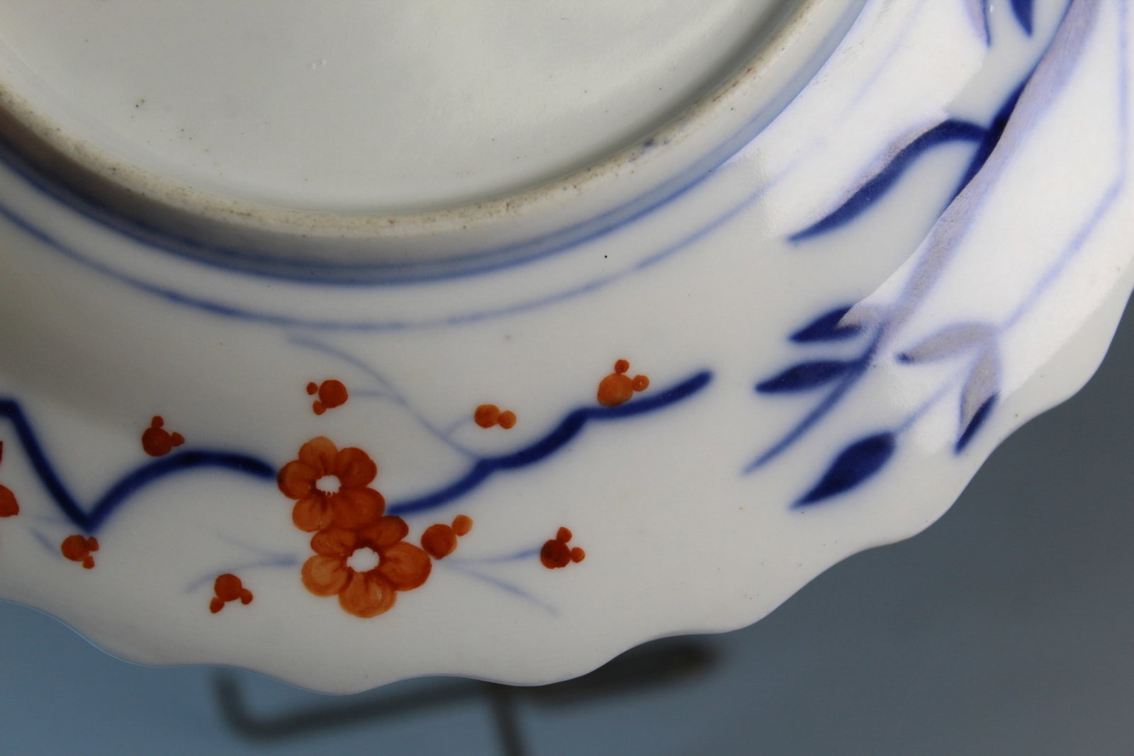Two Export Porcelain Dishes - 9