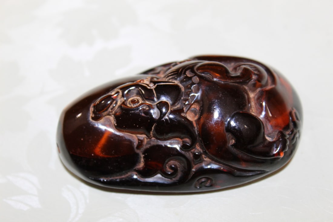 Chinese Bakelite Pendant - 3