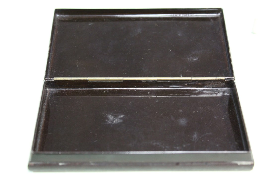 Chinese Box with MOP Decorations. - 5