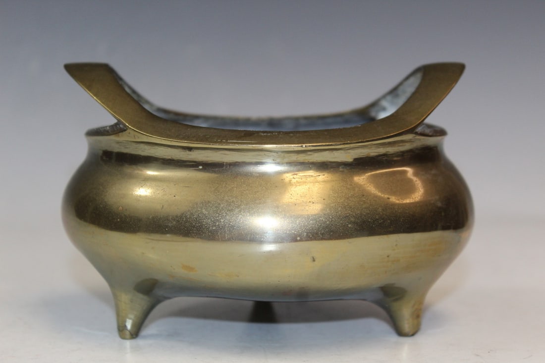 Chinese Brass Incense Burner: Chinese Brass Incense Burner. Ming Mark. L 6".