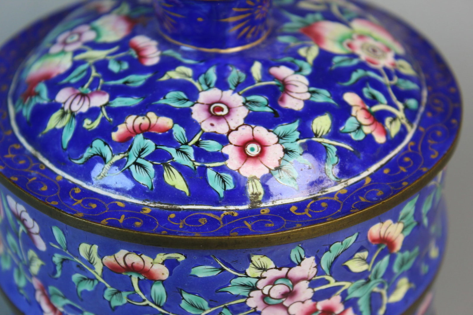 Chinese Enameled Stacking Box - 4
