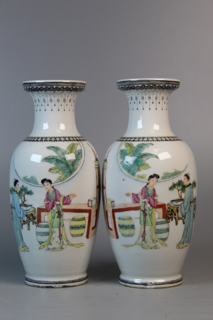 A Pair of Chinese Famille Rose Porcelain Vases: A Pair of Chinese Famille Rose Porcelain Vases. H 8".