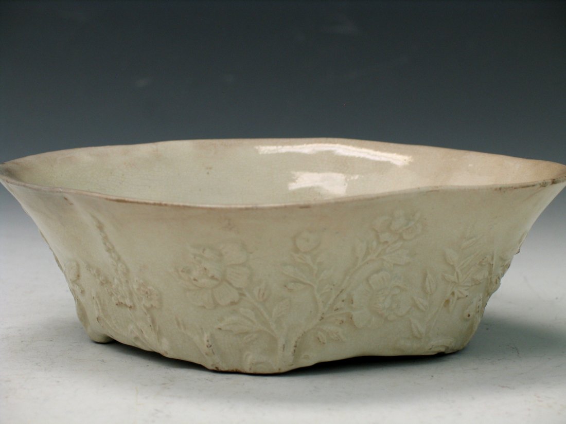Chinese Ding Ware Porcelain Bowl. (1 of 3)