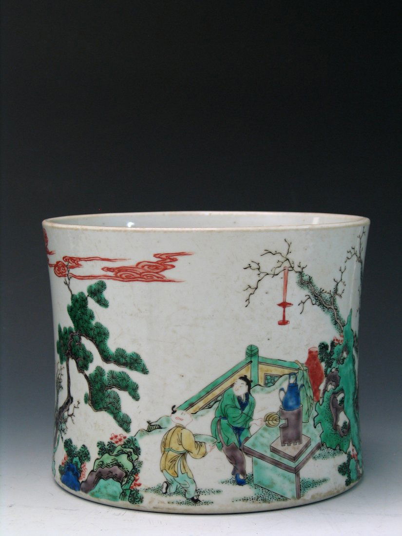 Chinese wucai porcelain brush pot. (1 of 5)