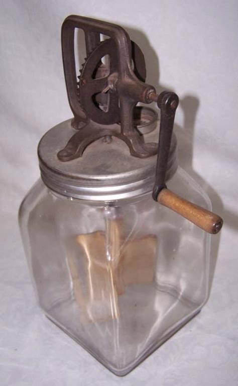 4 quart Glass Jar Butter Churns: Good Condition 15 x 9