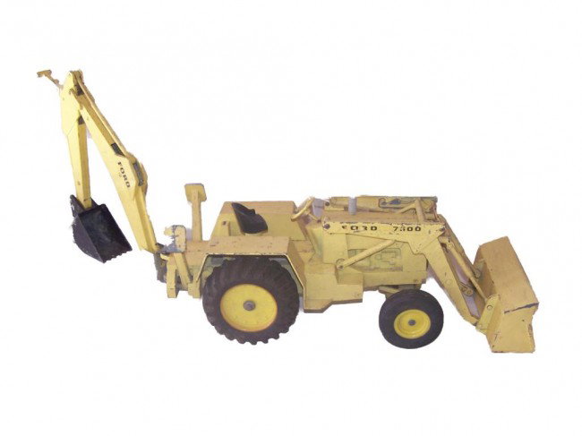 ERTL GIANT FORD 7500 Tractor Loader Backhoe: 1980s toy in good condion.12"h x 25"l