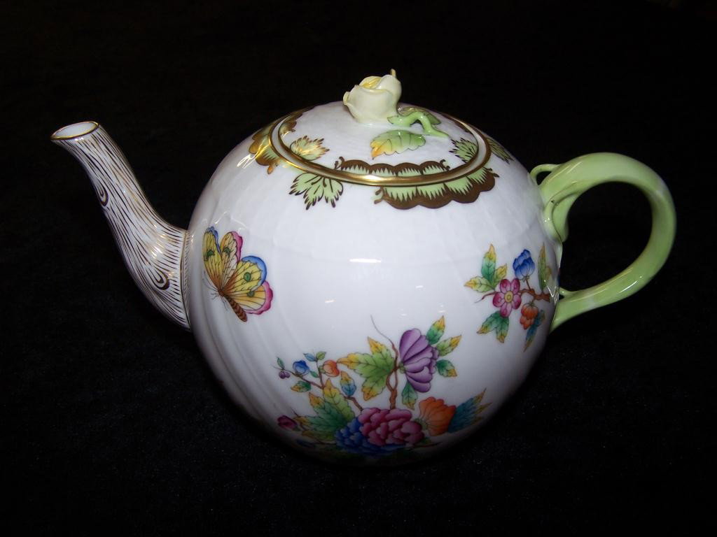 Herend Tea Pot: Herend Tea Pot