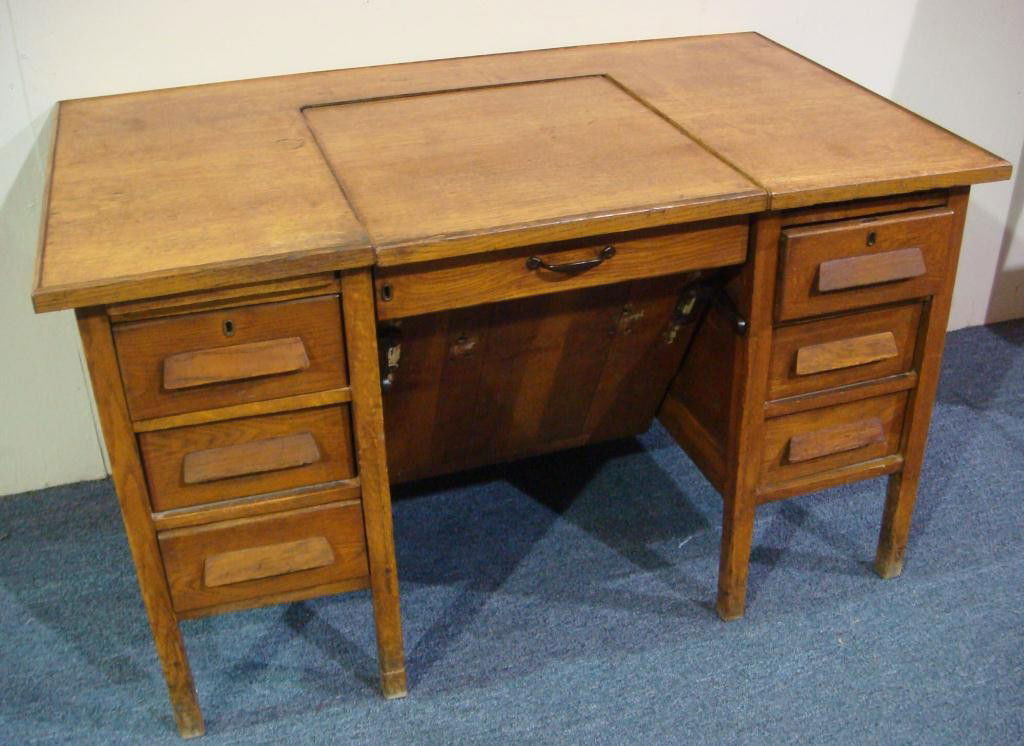 286 Oak Desk with Typewriter Tray Jan 29, 2012 Santa Margarita