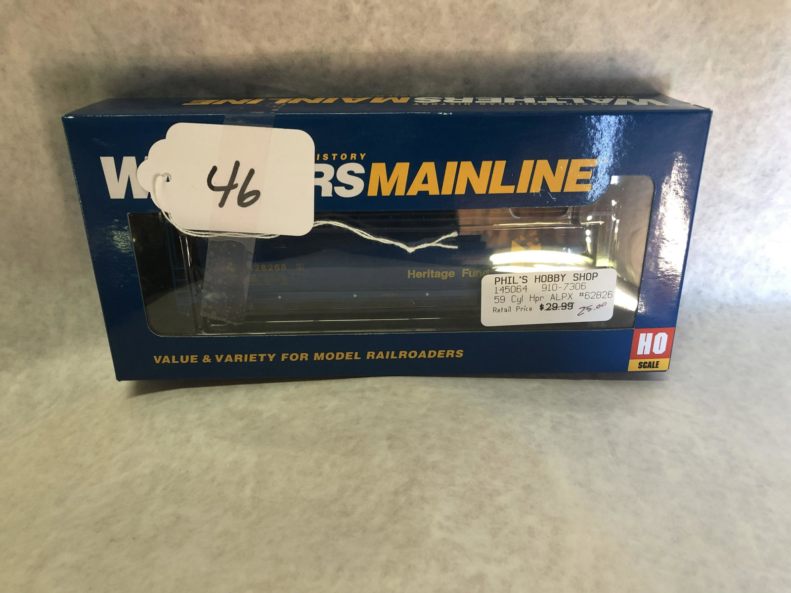Walthers: 59' Cylindrical Hopper 910-7306