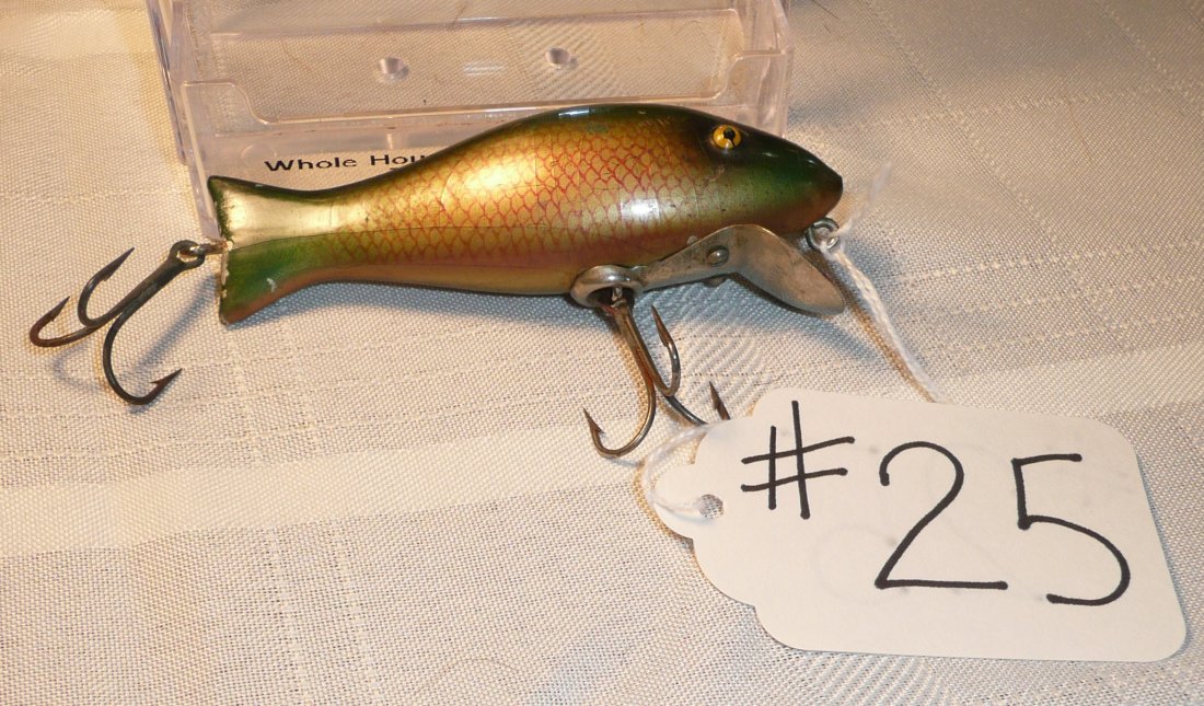 Paw Paw Fishing Lure: Chub 4"