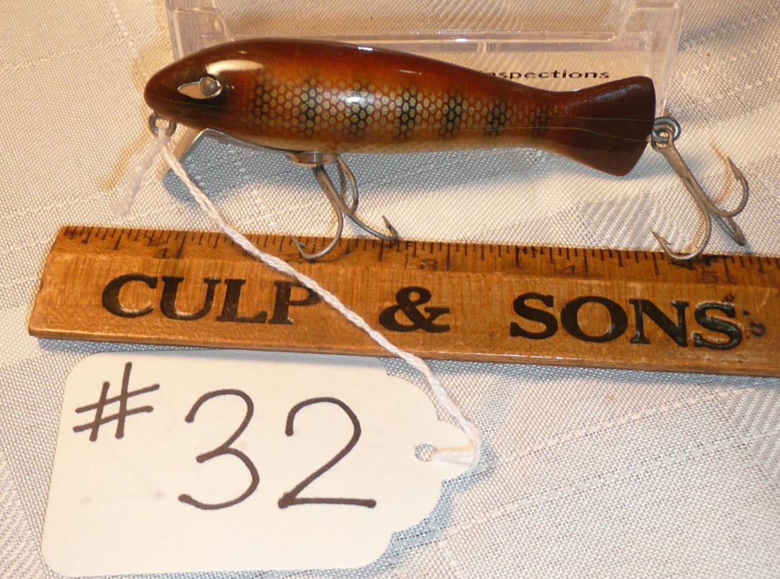 Paw Paw Fishing Lure: Caster 3-7/8"