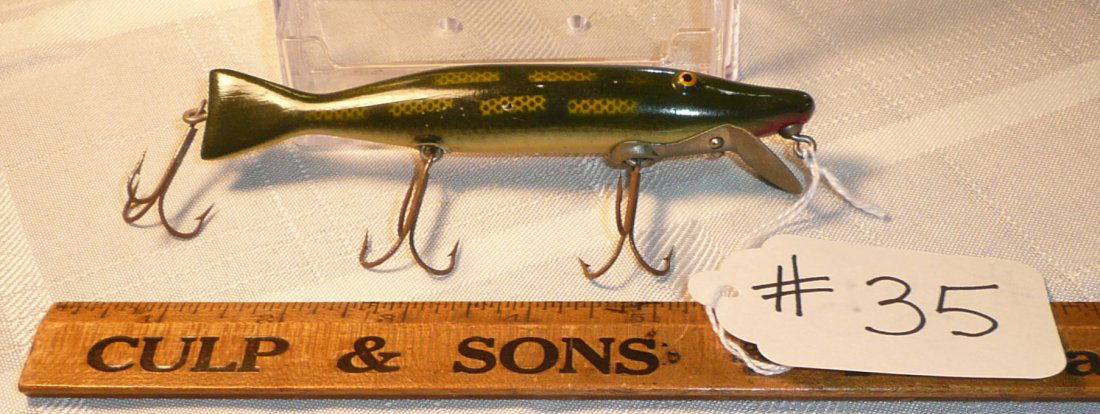 Paw Paw Fishing Lure (1 of 1)