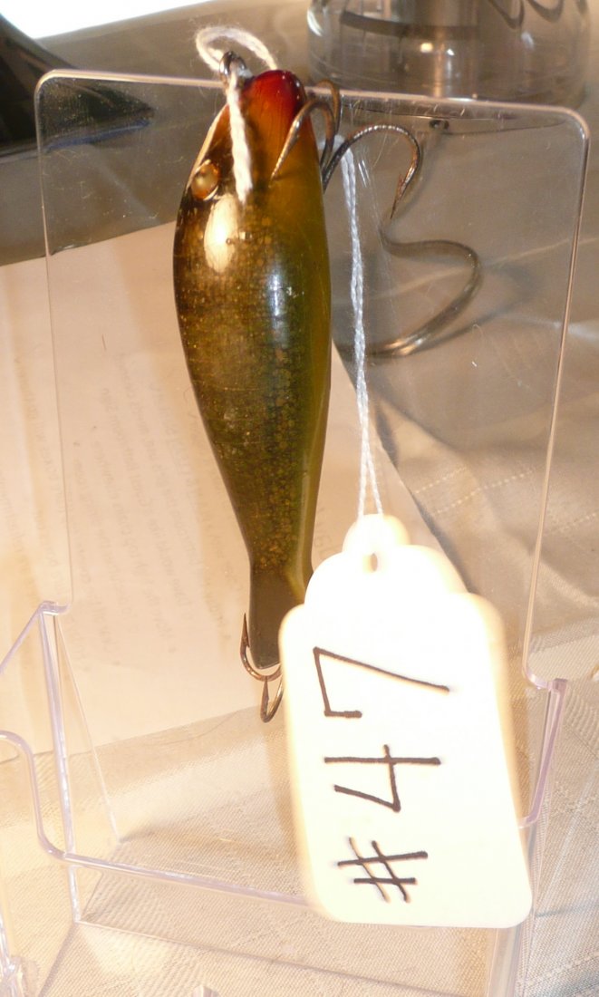 Paw Paw Fishing Lure: Injured Minnow