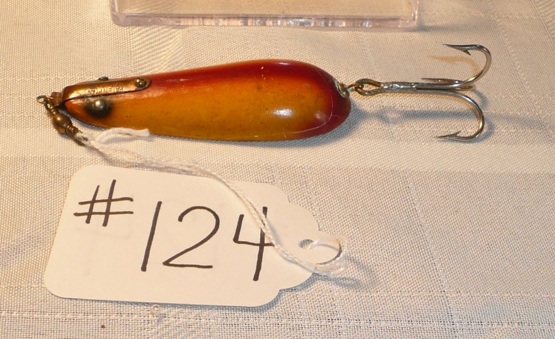 Lauby's Fishing Lure: Wonder Spoon 3-1/2" Yellow w/Red Stripes