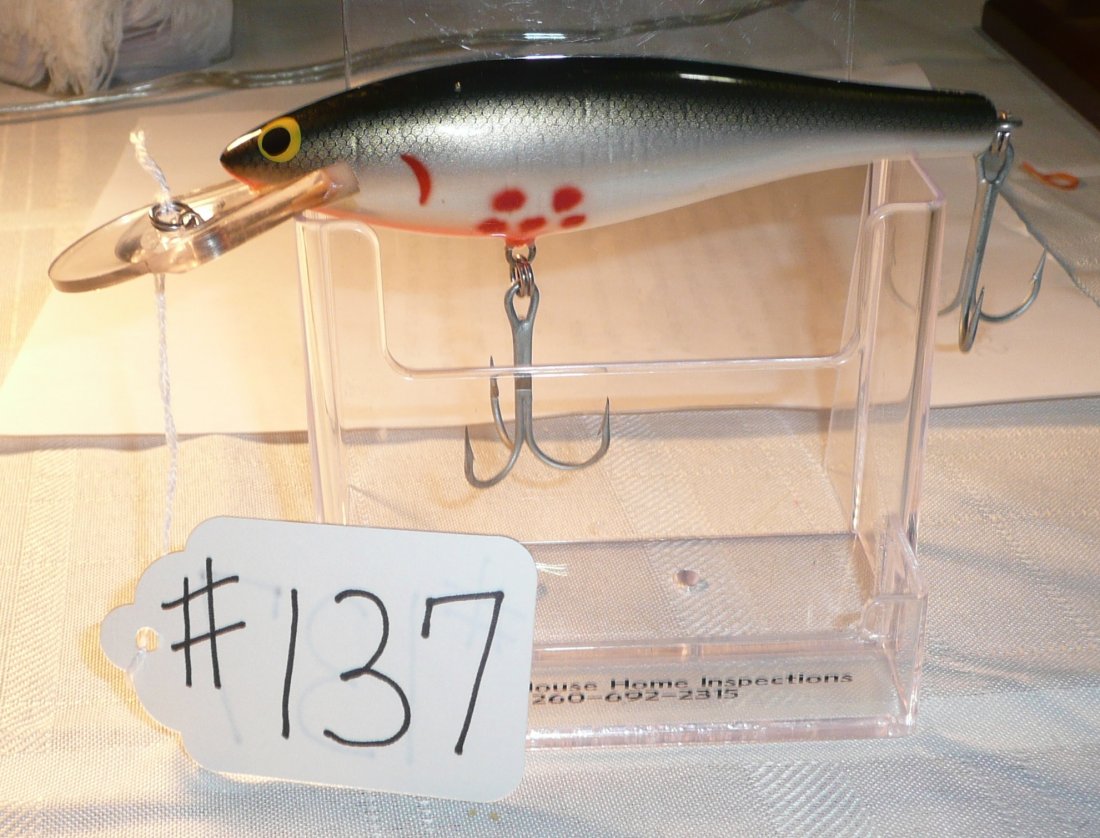 Bagley's DB-06 Fishing Lure: Musky Black & Silver