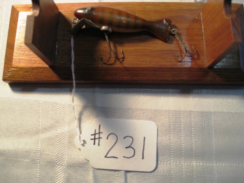 Paw Paw Fishing Lure: Caster Bait 3-1/2" Jointed