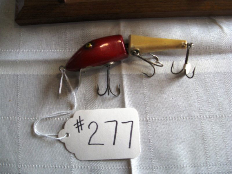 Paw Paw Fishing Lure (1 of 1)