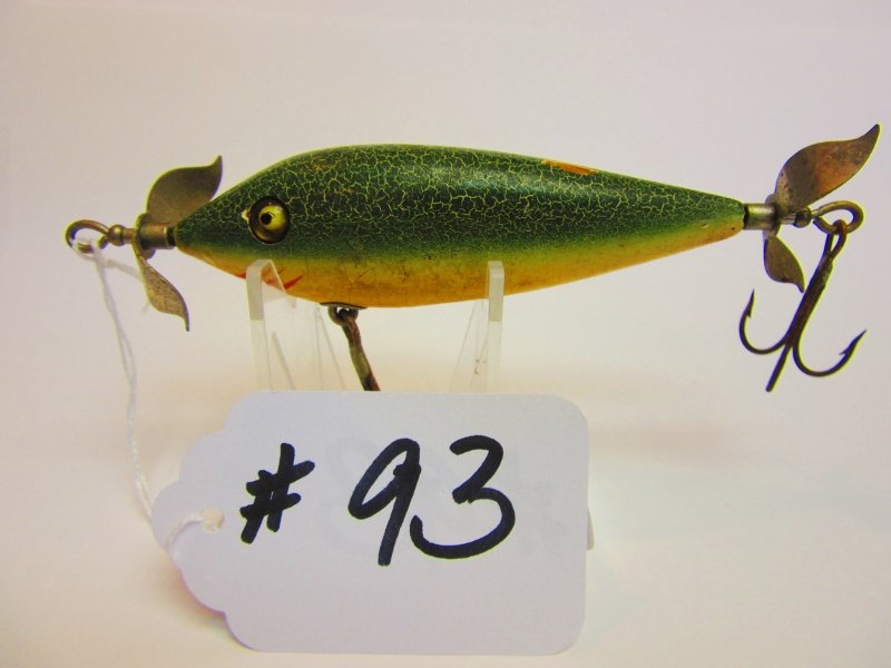 Heddon/Dowagiac  Fishing Lure (1 of 4)