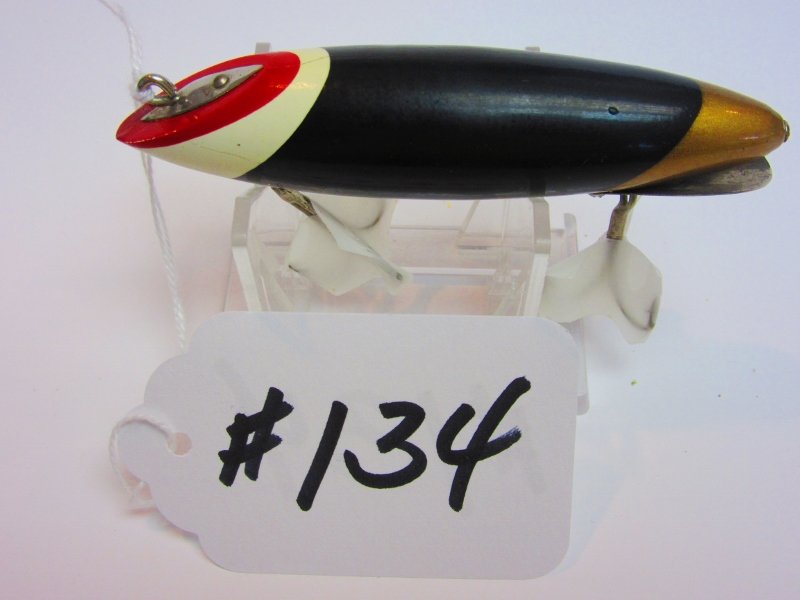 Bite-Em-Bate Fishing Lure (1 of 4)