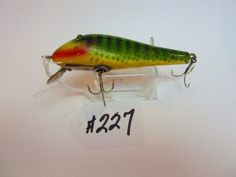 Paw Paw  Fishing Lure (1 of 3)