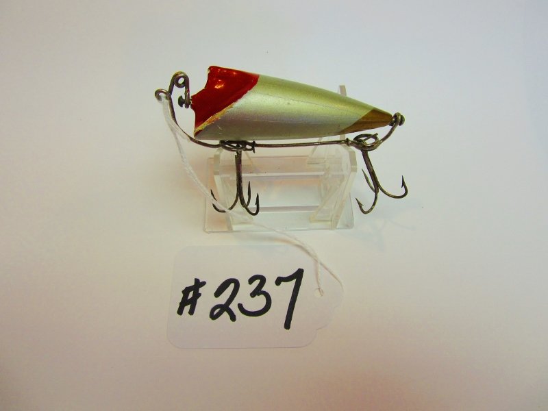 Bite-Em-Bate Fishing Lure (1 of 3)