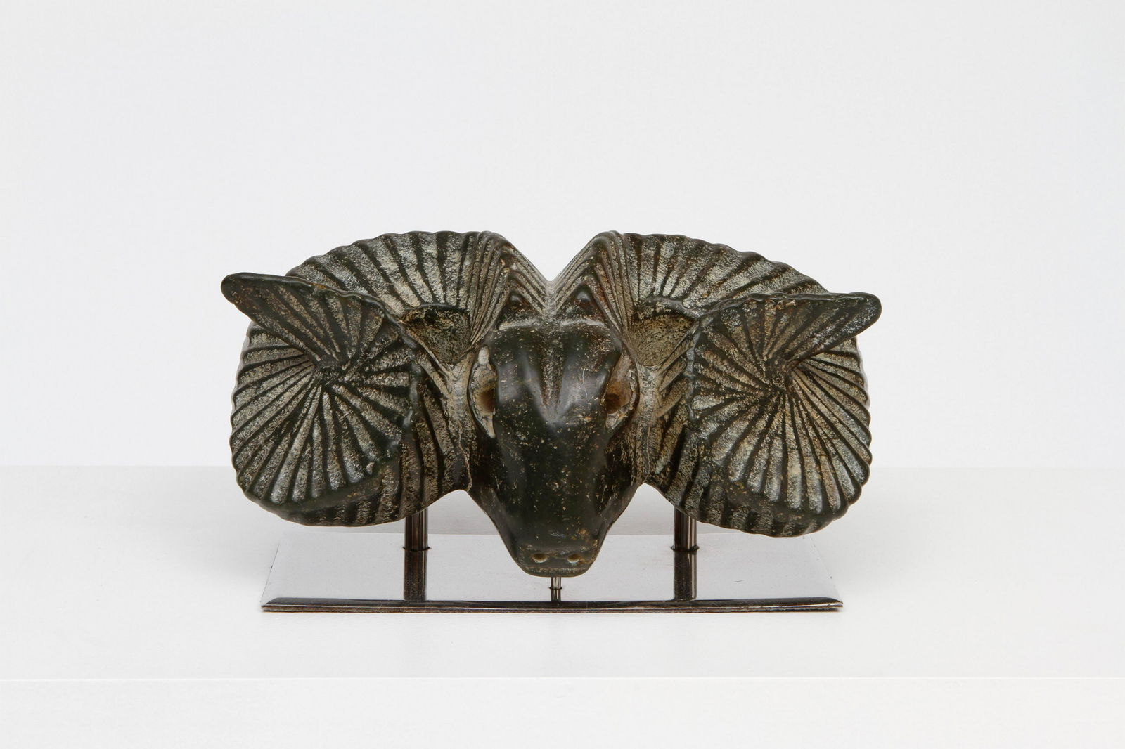 Unknown Artist - Ram sculpture (1 of 1)