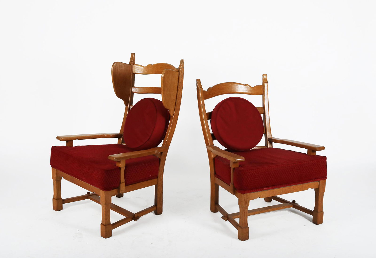 Guillerme et Chambron - Pair of armchairs (1 of 8)