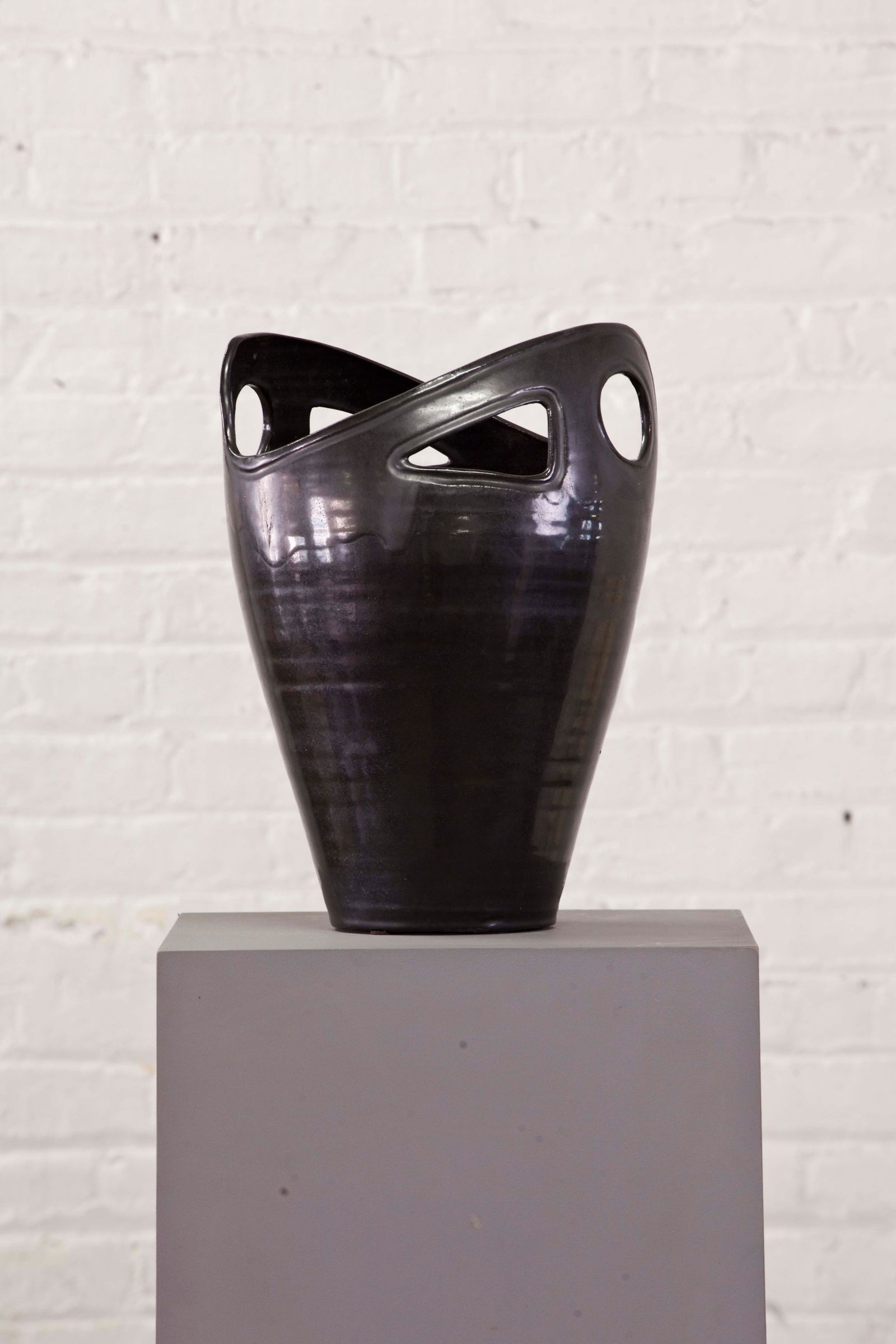 Accolay Ceramic Vase, c. 1960: Accolay Ceramic Vase, c. 1960. This ceramic vase, produced by Accolay in the 1960s, showcases a beautifully crafted design typical of the era. The vase features smooth curves and a clean, minimalist a