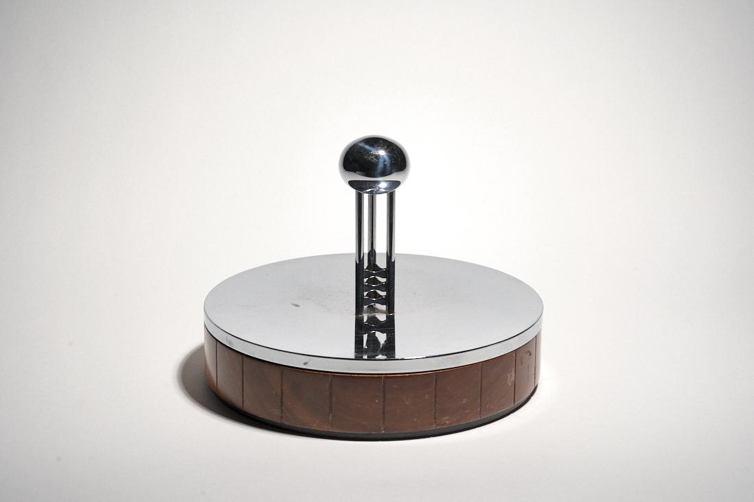 Eero Saarinen General Motors Box (1 of 2)