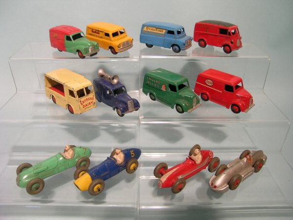 Twelve unboxed Dinky Toys from the 1950s to includ
