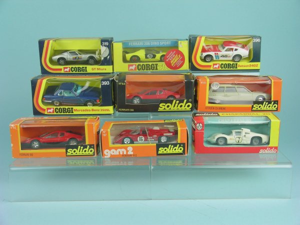 A mixed group of boxed Corgi and Solido items, a Co