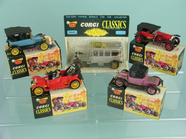 A group of five original series Corgi Classic boxe