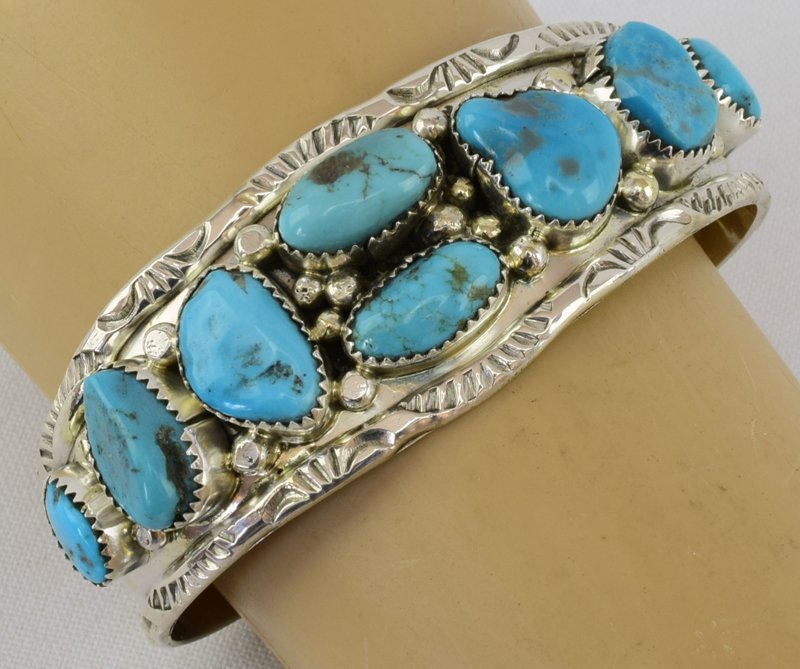 Navajo Sterling Silver Turquoise 8 Stone Cuff Bracelet (1 of 5)