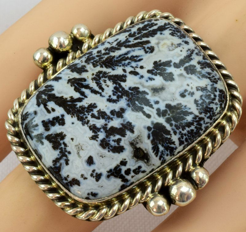 Navajo Sterling Silver White Buffalo Turquoise Ring (1 of 5)