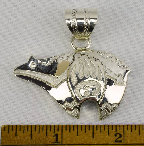 Navajo Sterling Silver Heartline Bear Pendant (1 of 5)