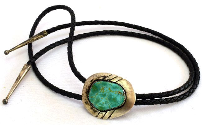 Navajo Sterling Silver Old Pawn Turquoise Bolo Tie (1 of 4)