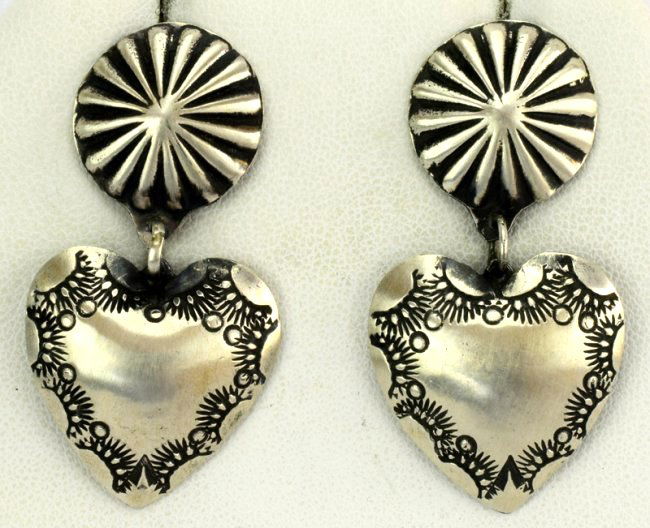 Navajo Sterling Silver Heart Earrings - Platero (1 of 4)