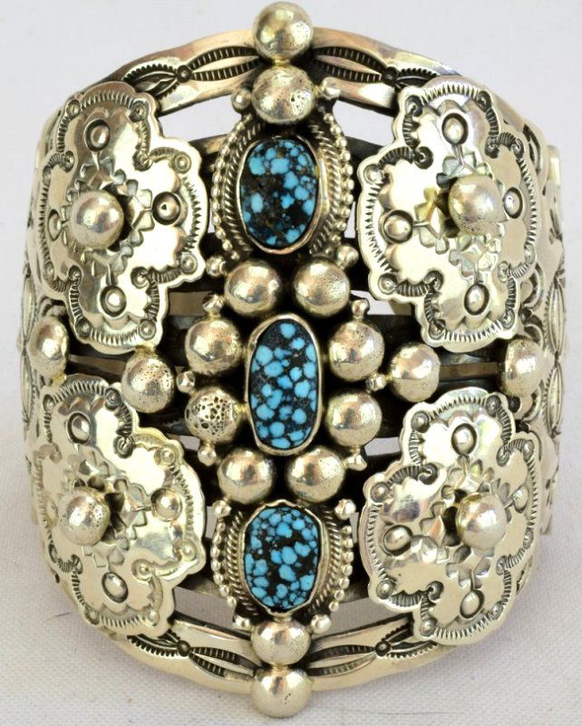 Wallace Yazzie, Jr. {rip}  Collector Cuff Bracelet (1 of 6)