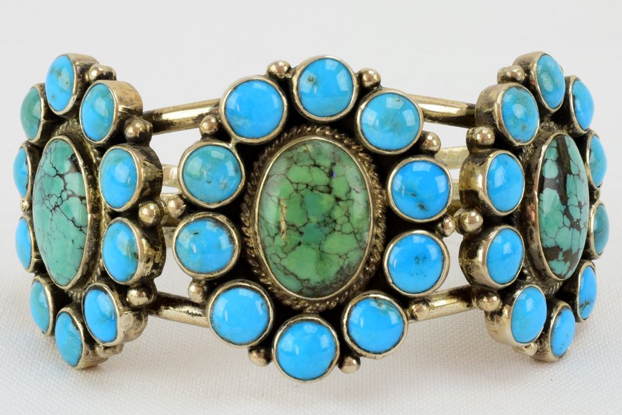 Old Pawn Sterling Navajo Turquoise Bracelet (1 of 4)