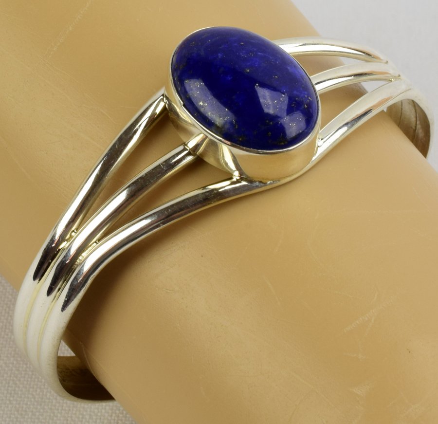 Navajo Sterling Lapis Single Stone Cuff Bracelet (1 of 5)