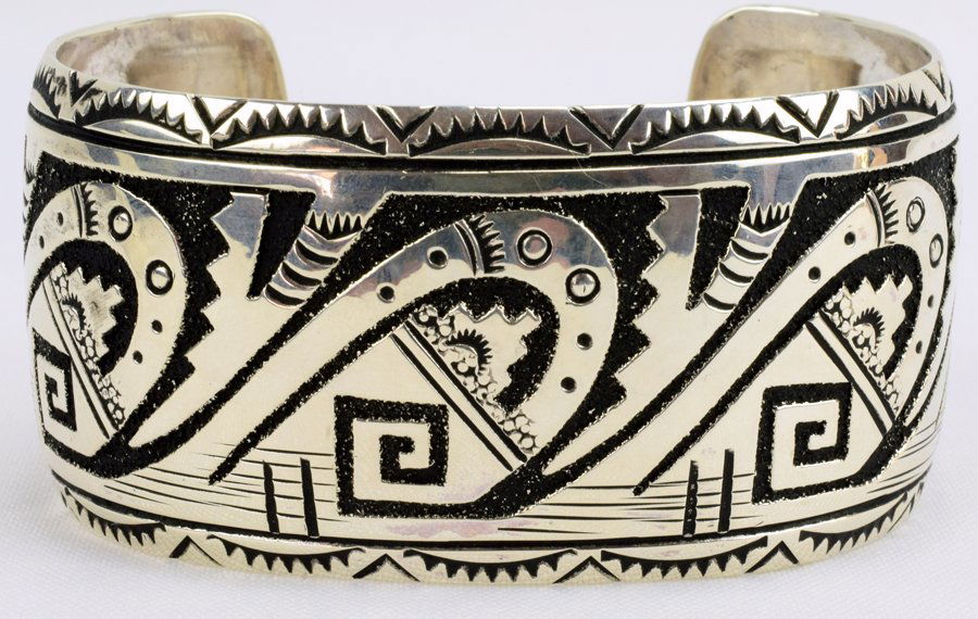 Navajo R. Singer Men's Overlay Bracelet 8+ Inch Wrist (1 of 6)