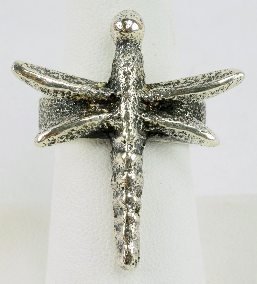 Navajo Sterling Tufa Cast Dragonfly Ring - Lee Begay (1 of 3)