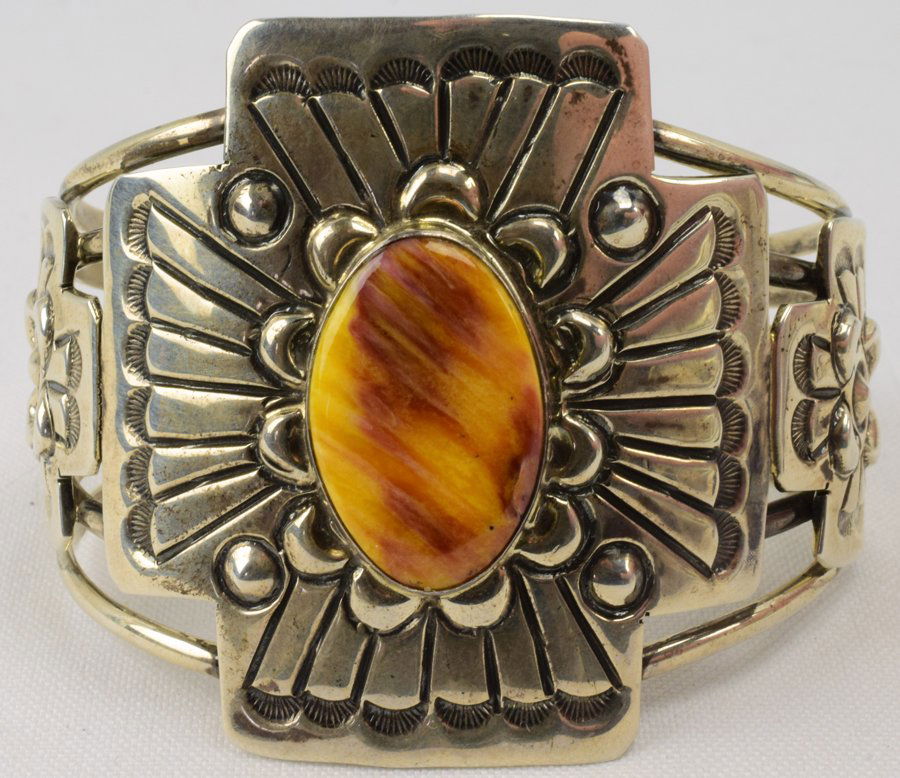 Marcella James Spiny Oyster Lg. Cross Bracelet (1 of 5)