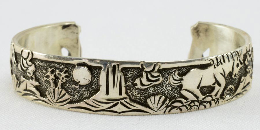 Navajo Sterling Horse Storyteller Cuff- L. Becenti (1 of 4)