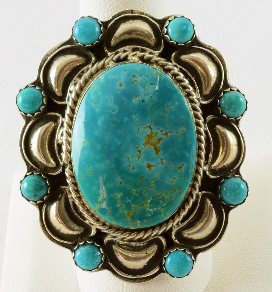 Navajo Sterling Vintage Kingman Turquoise Ring (1 of 5)