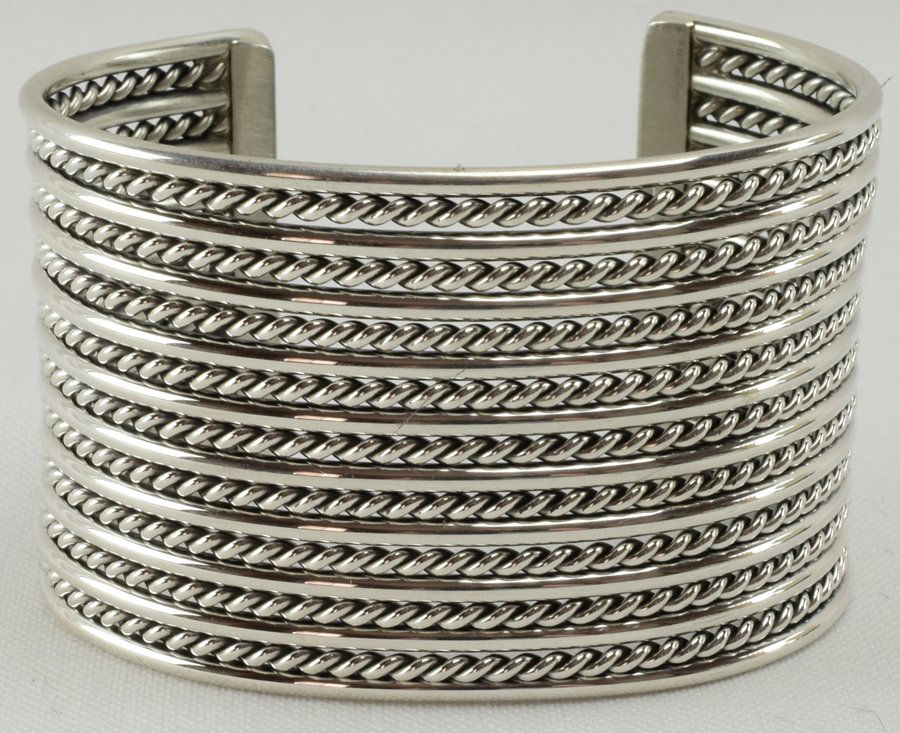 Navajo Sterling Band and Rope Cuff Bracelet (1 of 5)